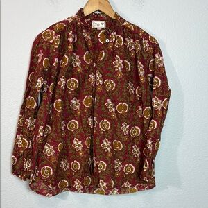 Mille Resort & Travel‎ Floral Button-Up Blouse